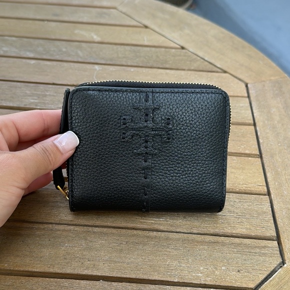 Tory Burch McGraw Bifold Small Wallet - Picture 1 of 6